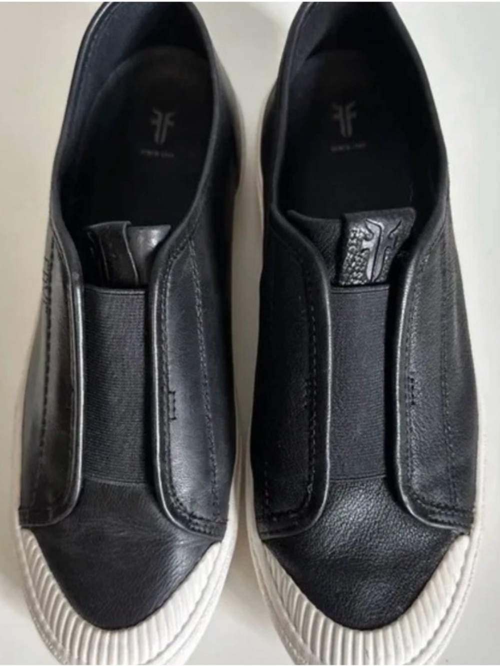 FRYE”Claudia” Black Leather Slip-On Sneakers, 8.5 Excellent Condition